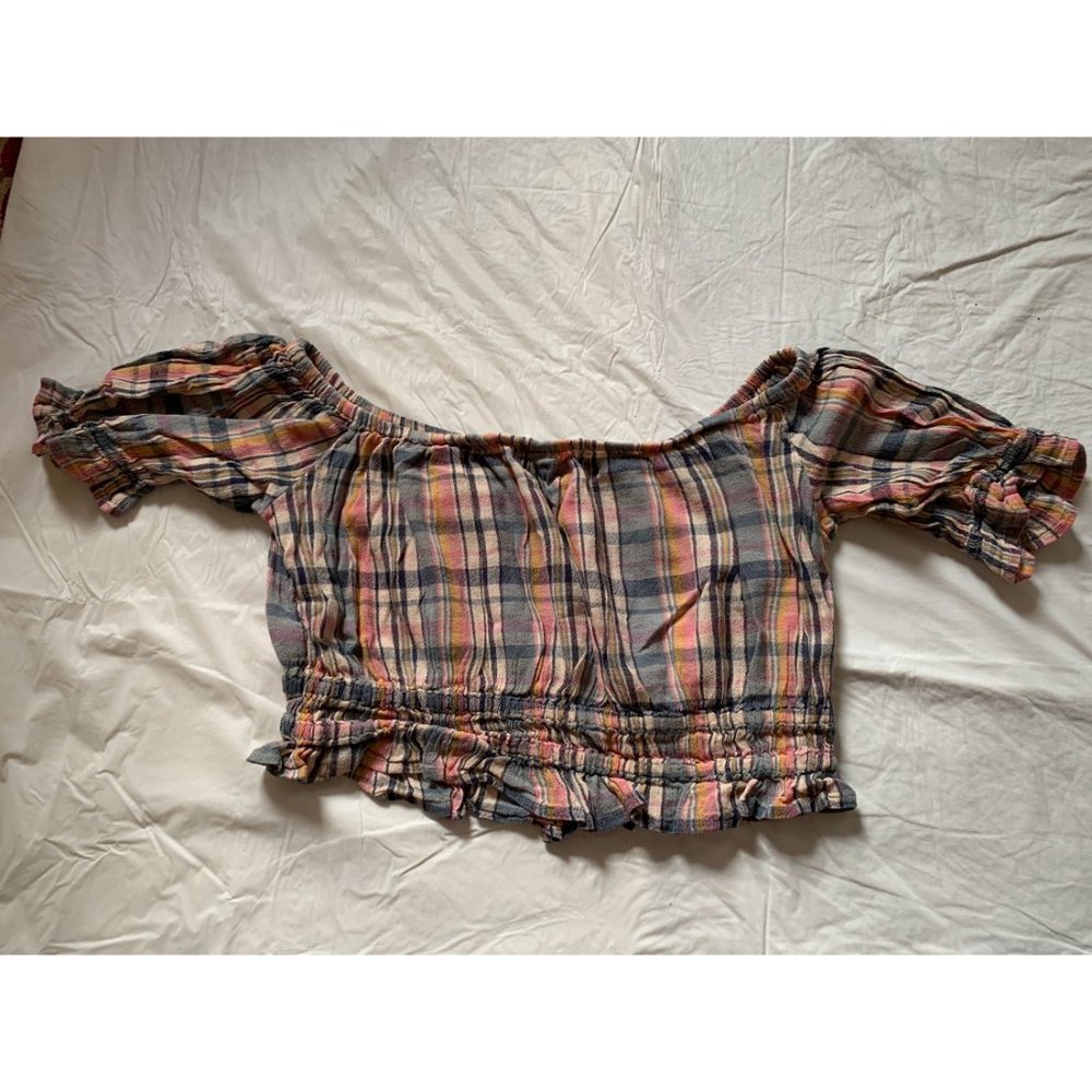 american eagle off the shoulders top